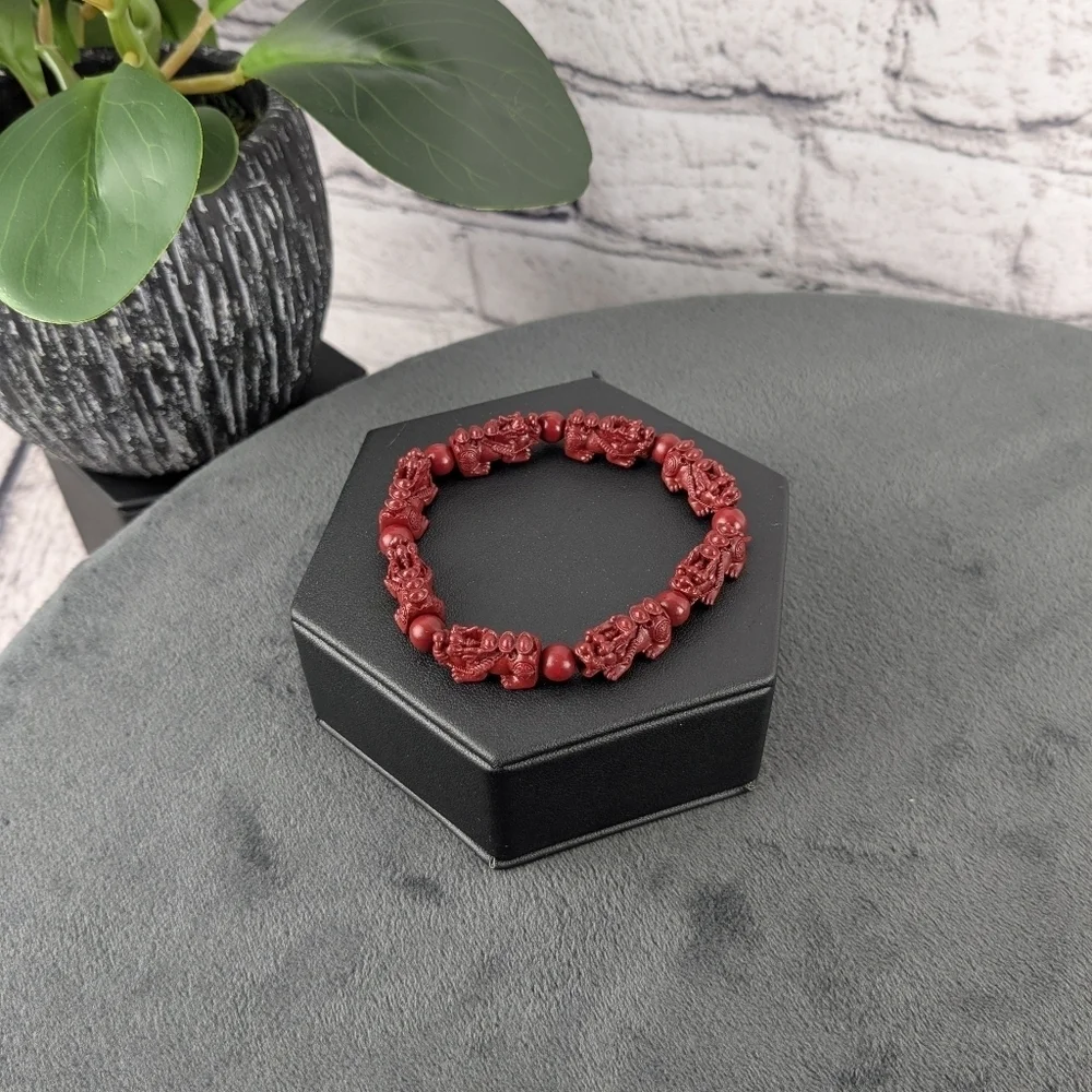 Carved red cinnabar stretchy bracelet